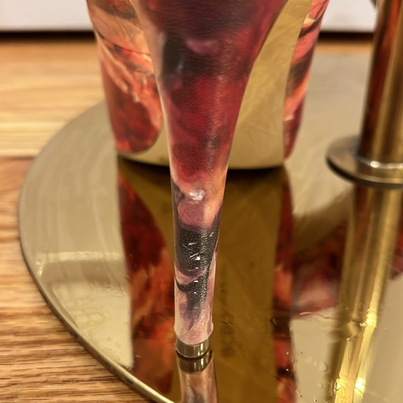 BCBG Floral Pumps - Picture 6 of 7